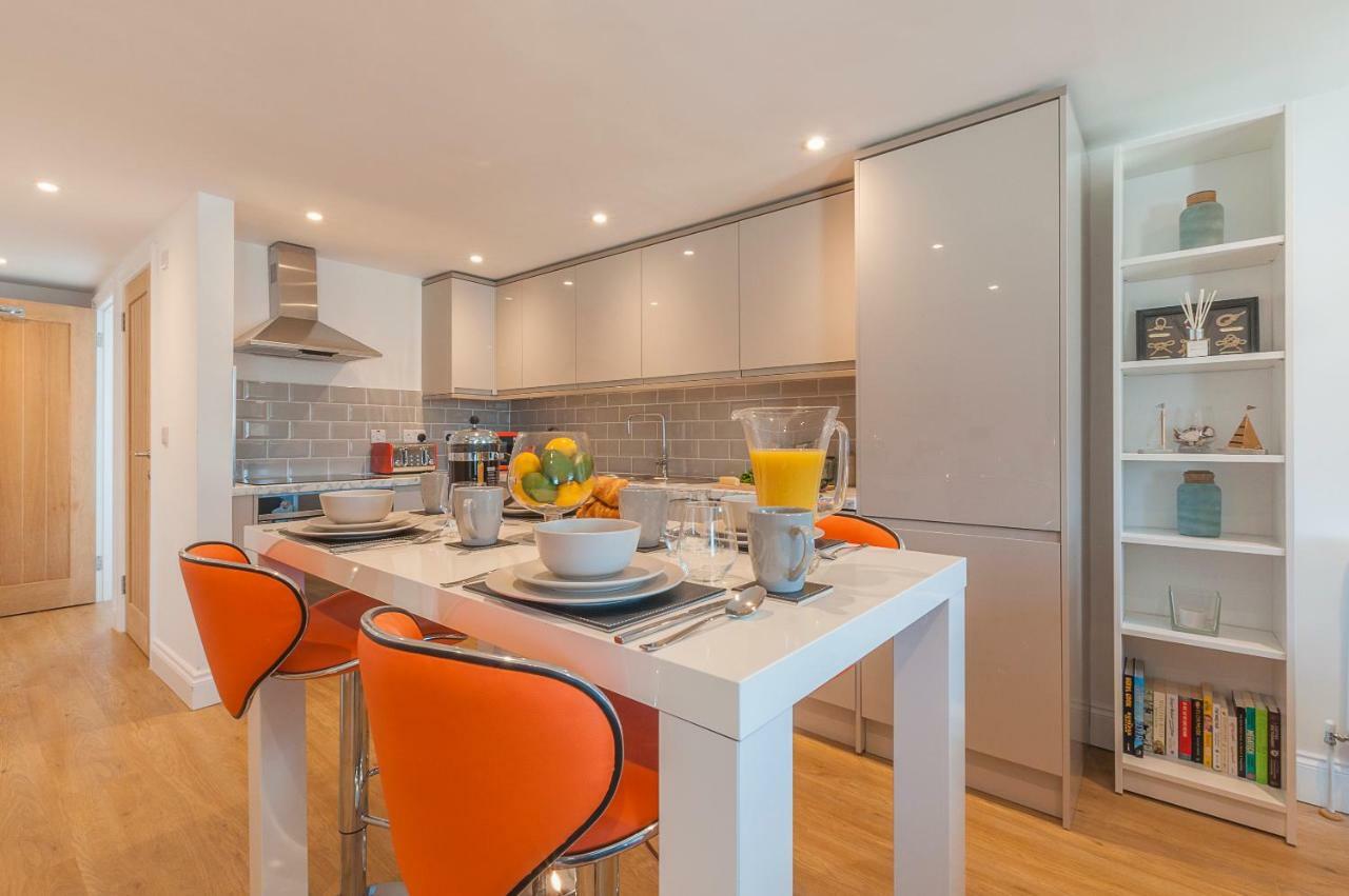 Pure B - Exceptional Views Of Tamar & Royal William Yard With Free Parking & Wifi Apartment Plymouth Exterior foto