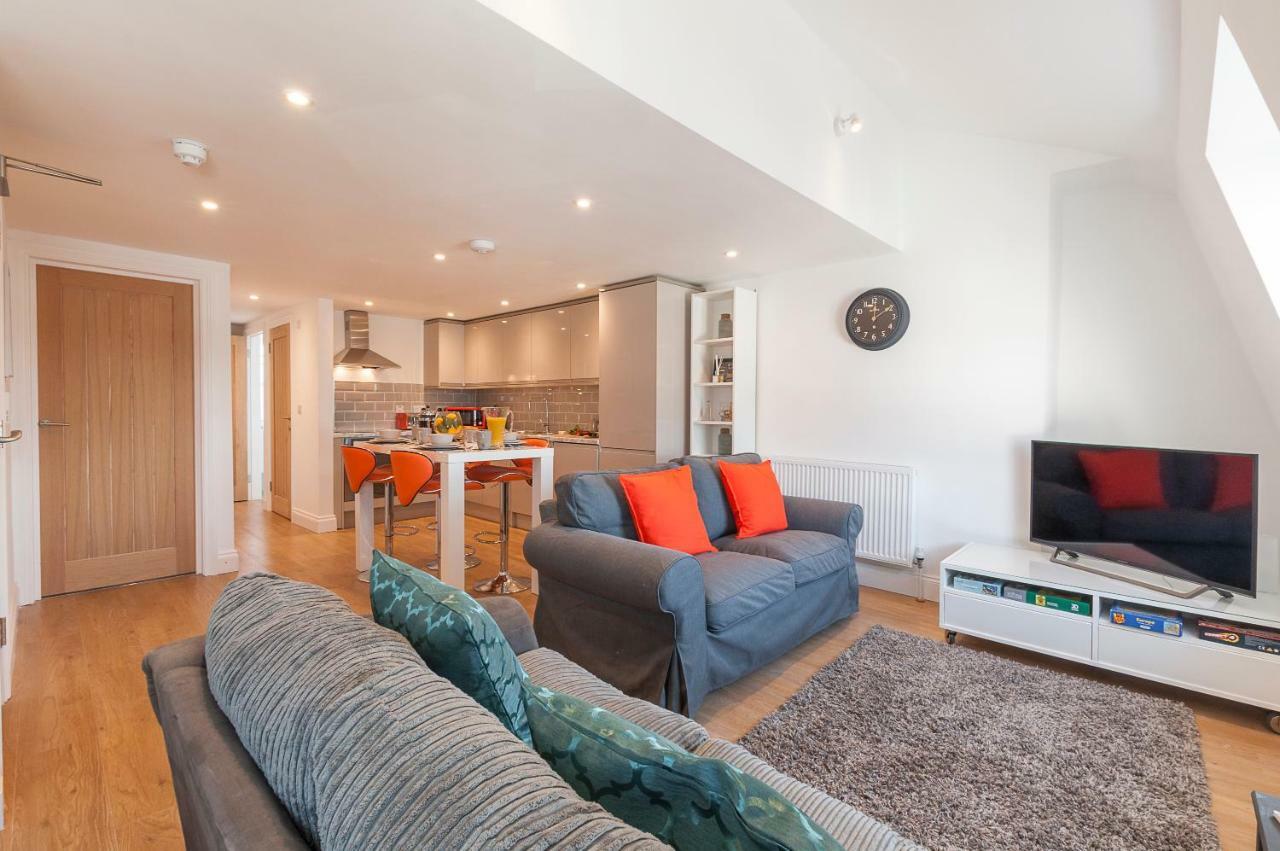 Pure B - Exceptional Views Of Tamar & Royal William Yard With Free Parking & Wifi Apartment Plymouth Exterior foto